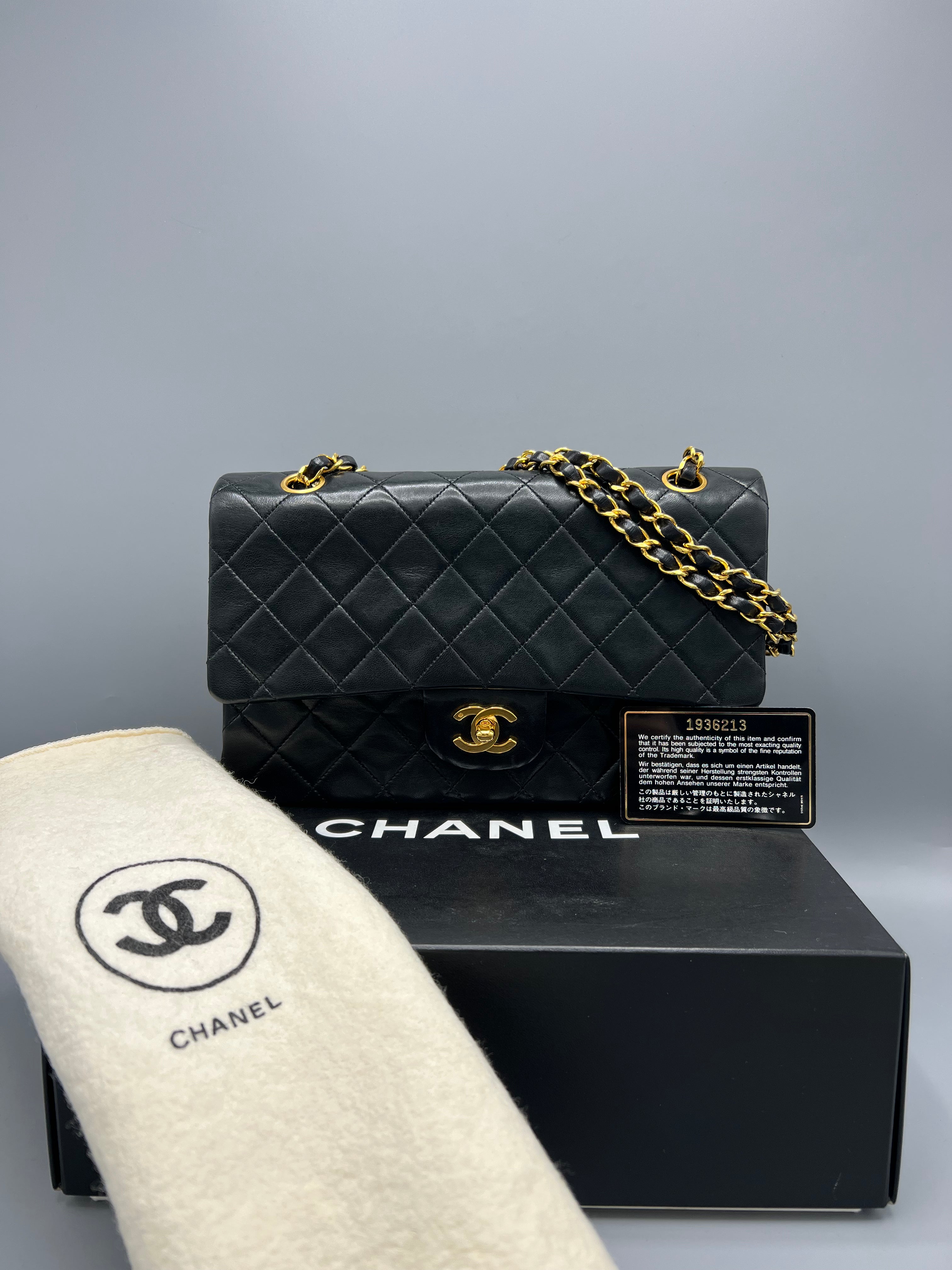 Pre-Owned Chanel Black Medium Double Flap Bag - FULL SET