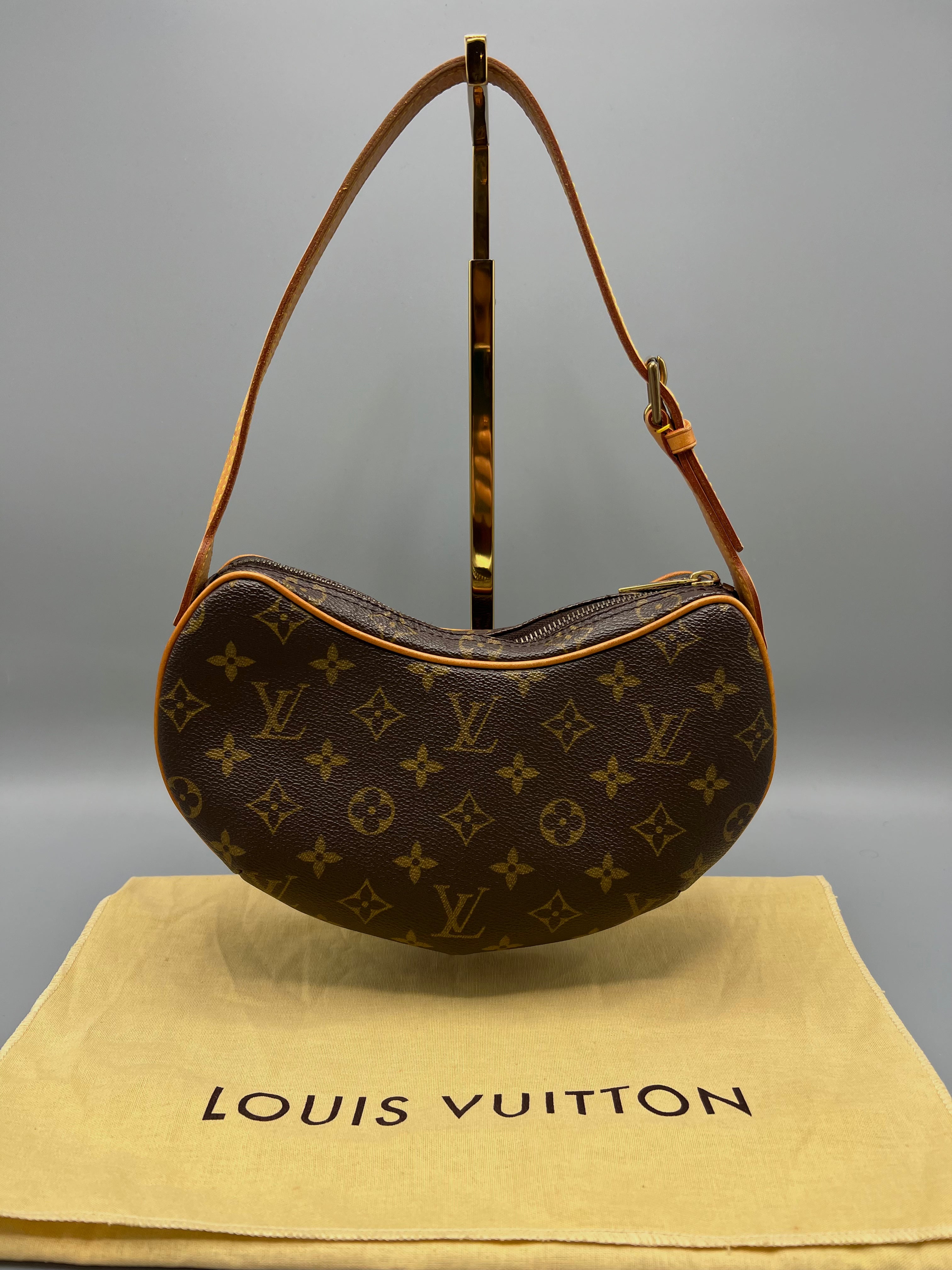 Preloved Louis Vuitton Vintage Croissant PM Shoulder Bag in Monogram