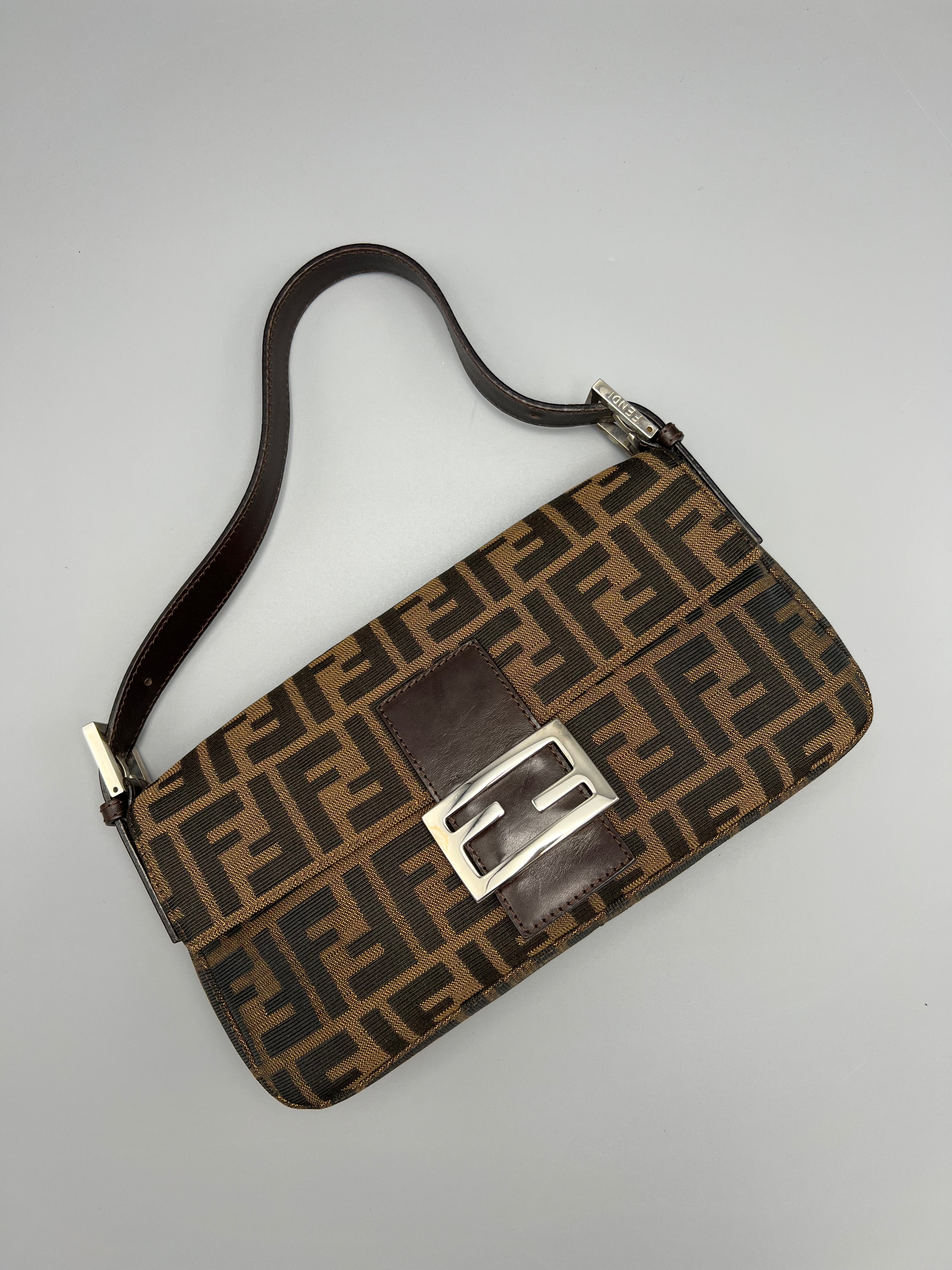 FENDI Zucca Brown Canvas Leather Vintage Shoulder Bag