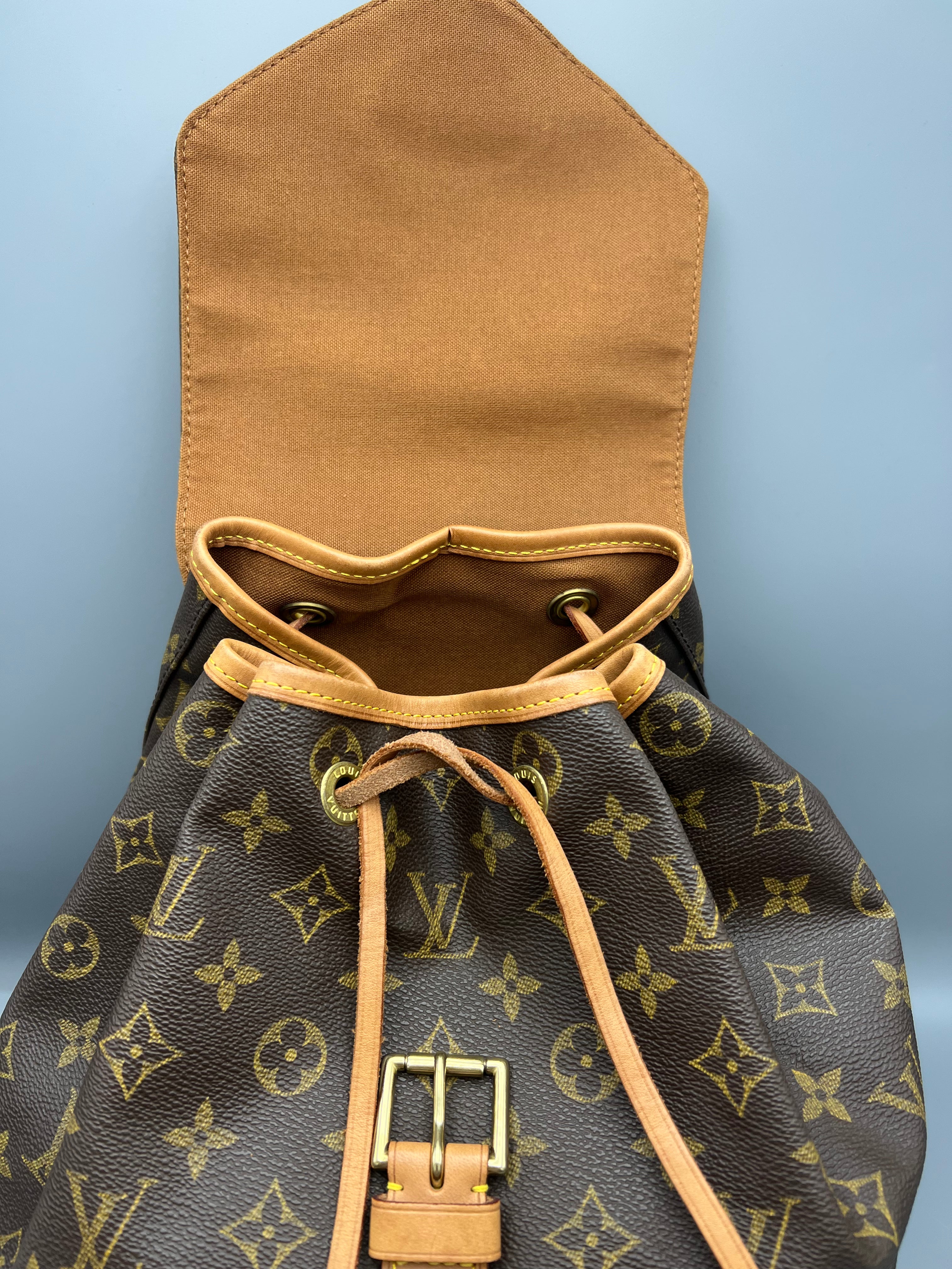 Louis Vuitton Monogram Montsouris Backpack GM - April 2003